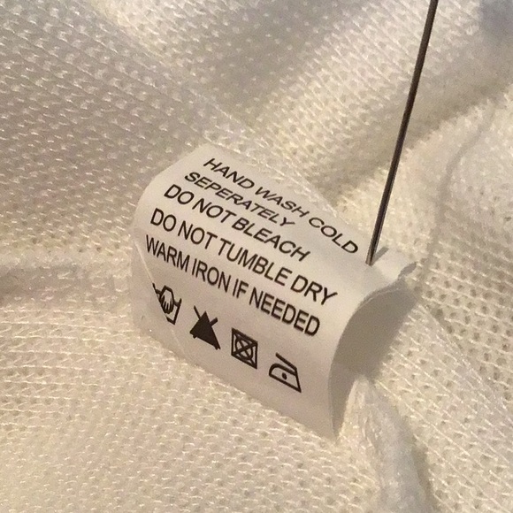 NWOT white mock neck sweater - Picture 4 of 5